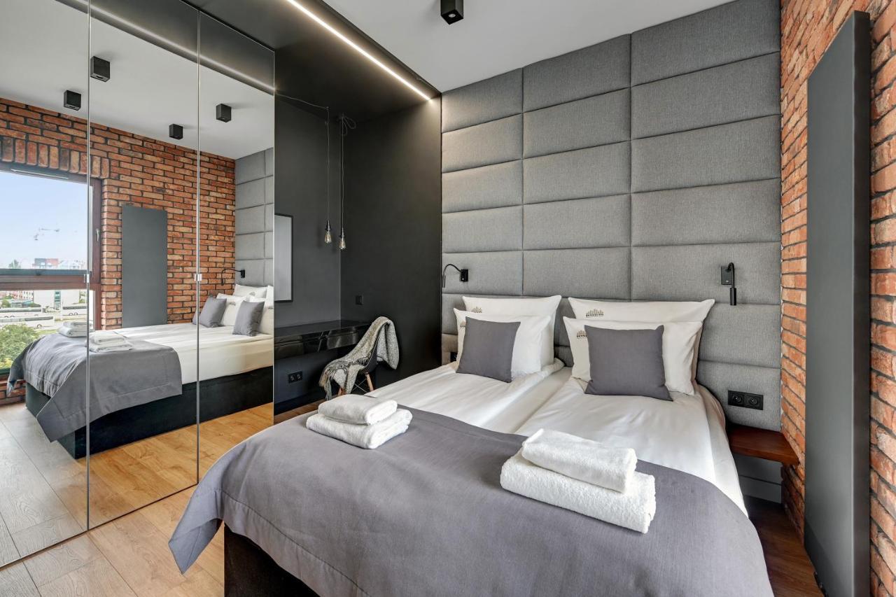 Downtown Apartments River View グダニスク エクステリア 写真