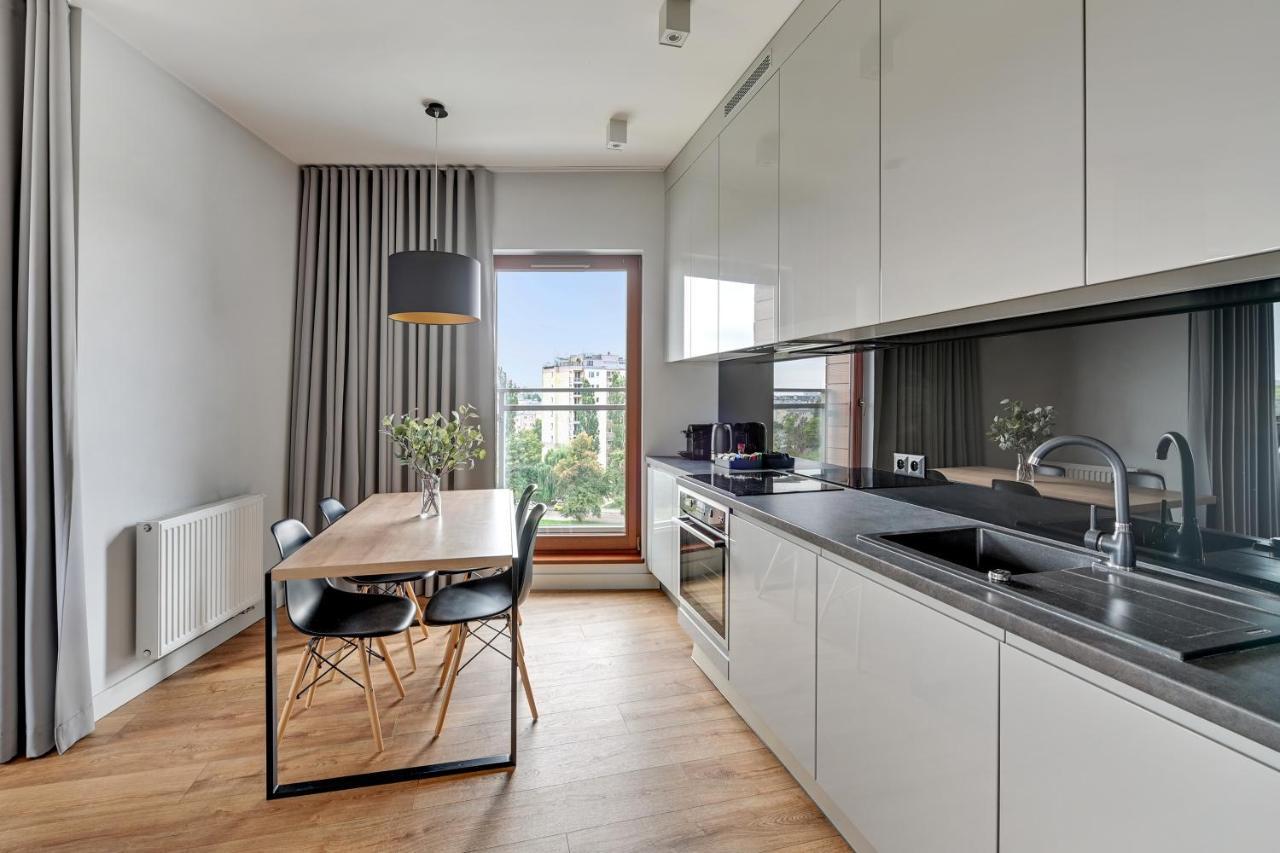 Downtown Apartments River View グダニスク エクステリア 写真